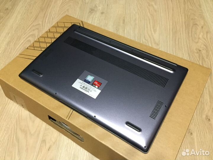 Huawei MateBook D15 Ryzen5/8Gb/512ssd