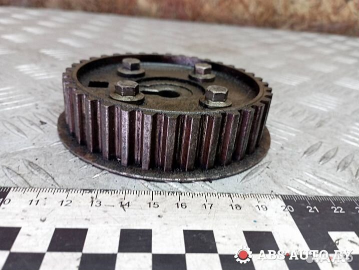 Шестерня распредвала Land Rover Freelander 2001