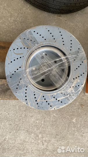 Диск тормозной на Mercedes