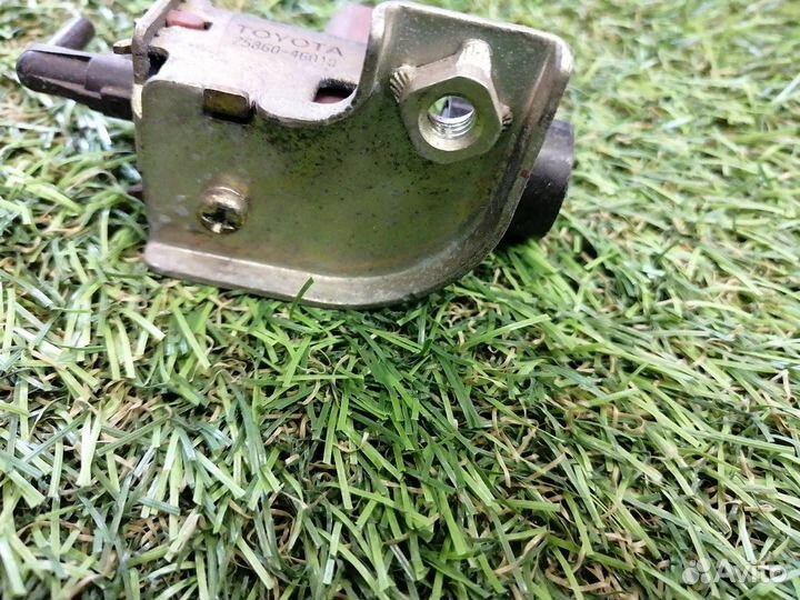 Клапан Toyota Highlander XU50