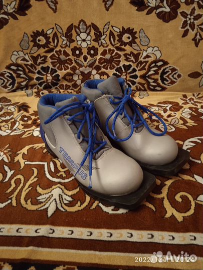 Лыжные ботинки Tempus 34р