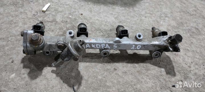 Рампа топливная Honda Accord 5 93-98 F20Z1