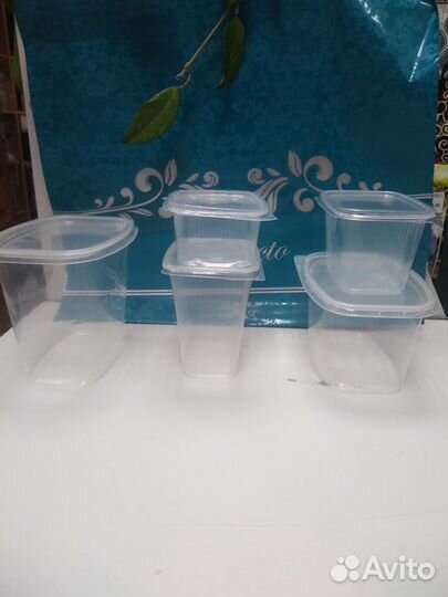 Пластиковая одноразовая посуда