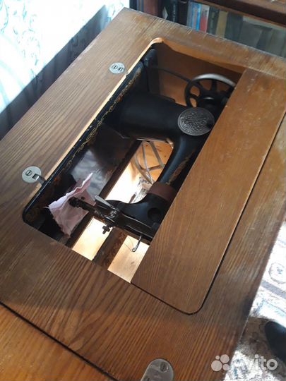 Швейная машинка