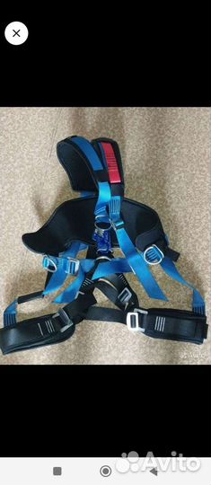 Страховочная привязь