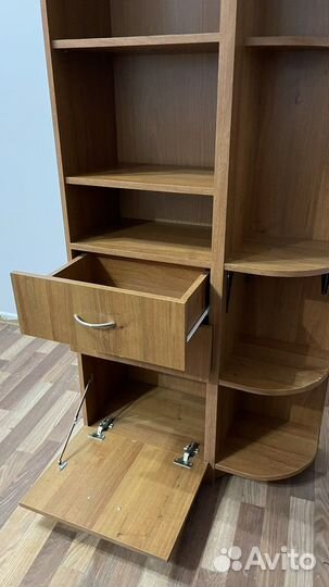 Стеллаж с ящиками