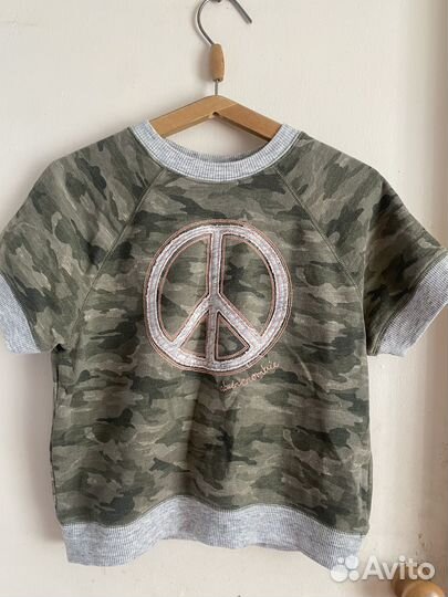 Футболка Abercrombie Fitch