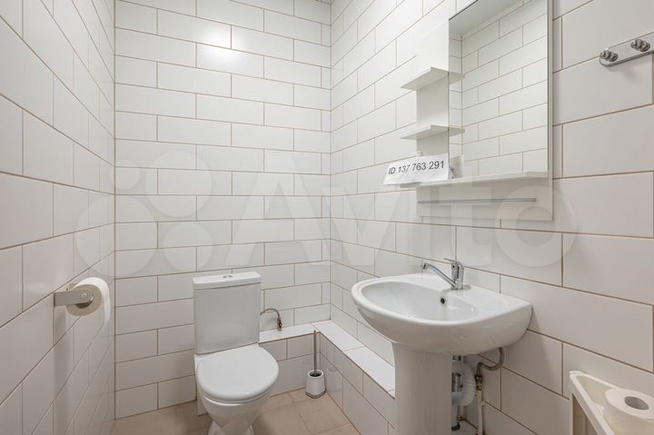 2-к. квартира, 65 м², 2/25 эт.
