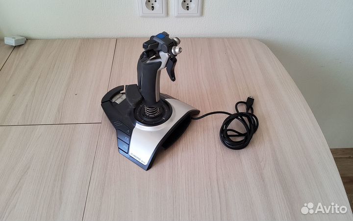 Saitek Cyborg evo Force