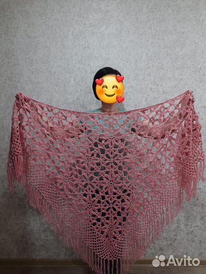 Шаль вязаная крючком