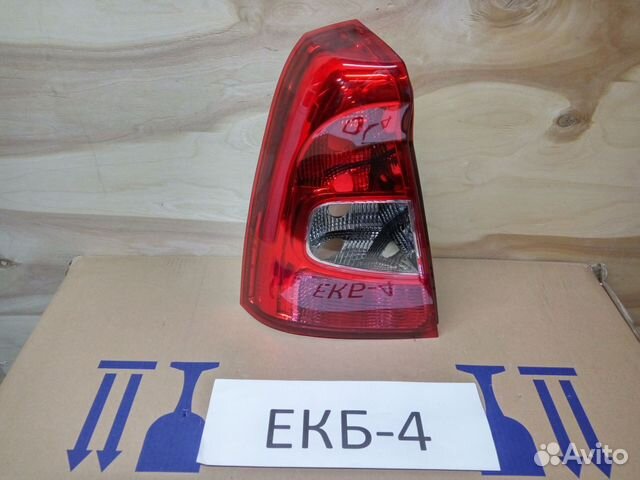 Фонарь левый Renault Logan 1 2004-2014