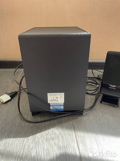 Колонки Jedifier R101V