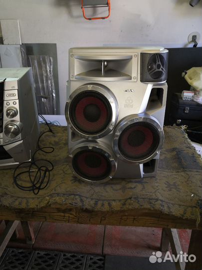 Продам Музыкальный центр aiwa jax t8