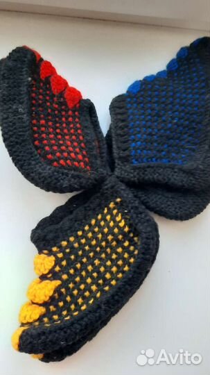 Накидки на сидения, домашние вязаные тапочки 3-е