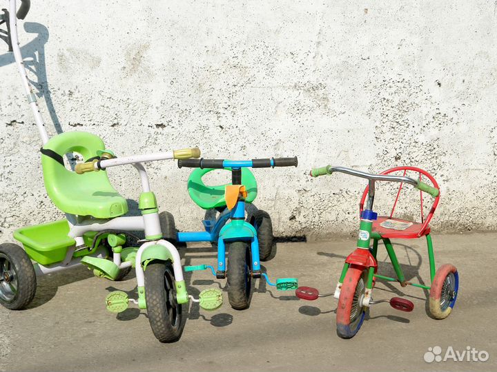 Детский велосипед (требует ремонта)