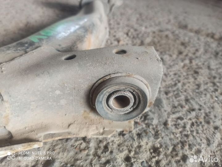 Рычаг передней подвески правый Chevrolet Lanos