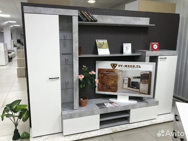 Стенка в гостиную новая