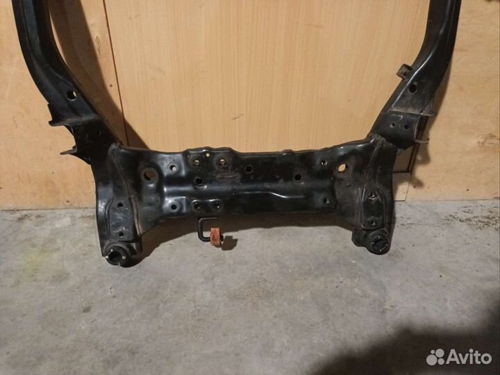 Балка подмоторная Kia Ceed ED 07-12