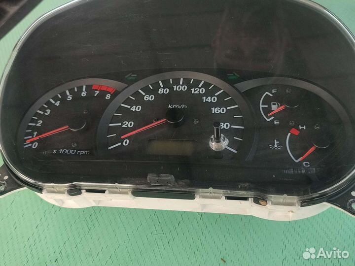 Приборная панель hyundai accent 2008г 1.5 ат