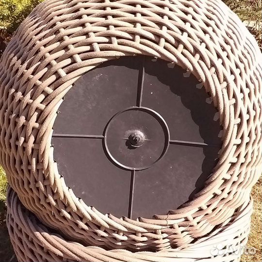 Кашпо из ротанга