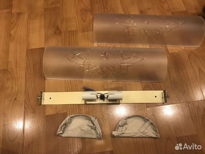 Светильник-бра