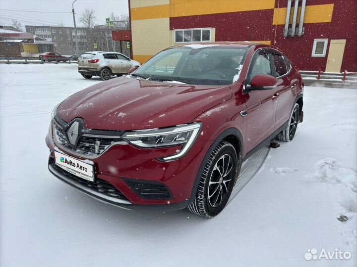 Renault Arkana 1.6 CVT, 2021, битый, 47 000 км