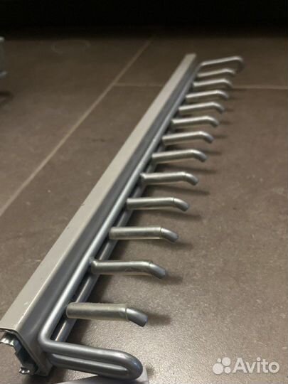 Выдвижная вешалка для галстуков Галстучница