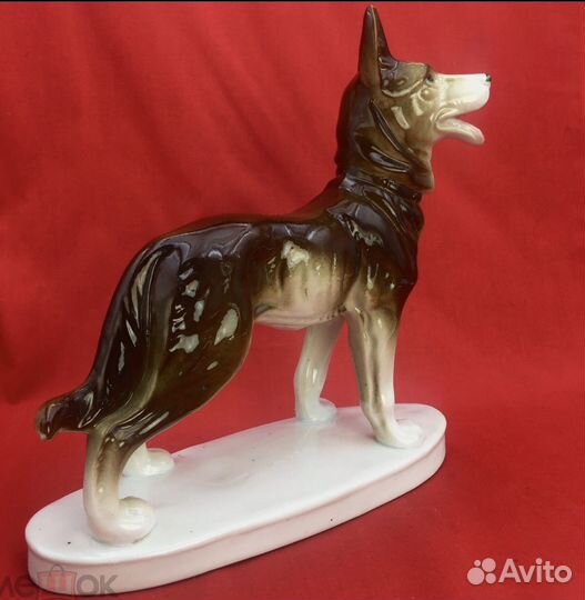 Статуэтка собака Германия винтаж