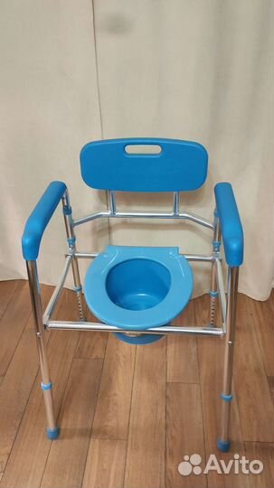 Кресло-стул с санитарным оснащением Ortonica TU5