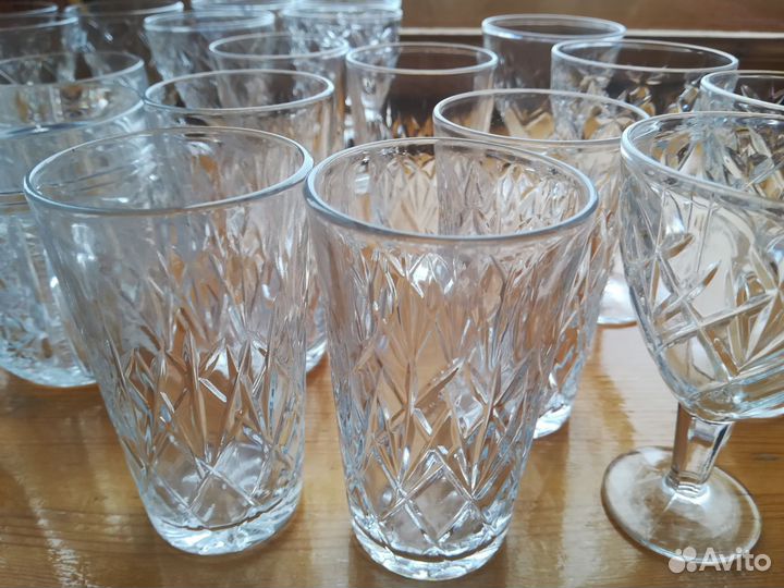 Хрустальные рюмки и другая посуда новая СССР