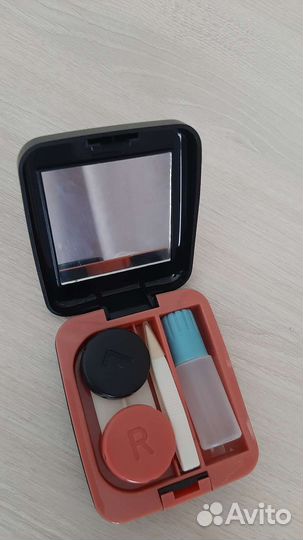 Дорожный футляр для линз