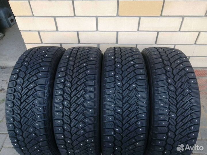 Gislaved Nord Frost 200 205/50 R17