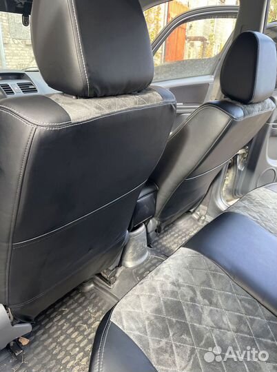 Чехлы для автомобили на сиденья