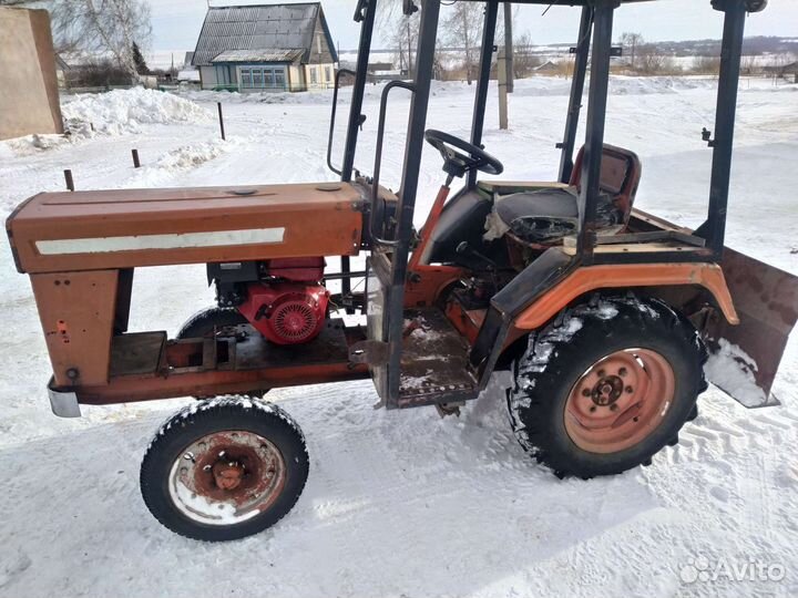 Мини-трактор XINGTAI 120, 1990