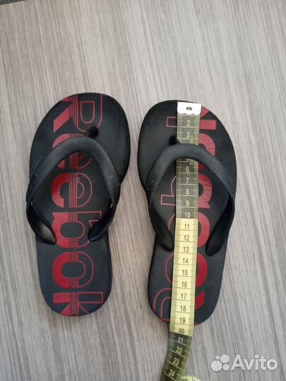 Шлепанцы Reebok