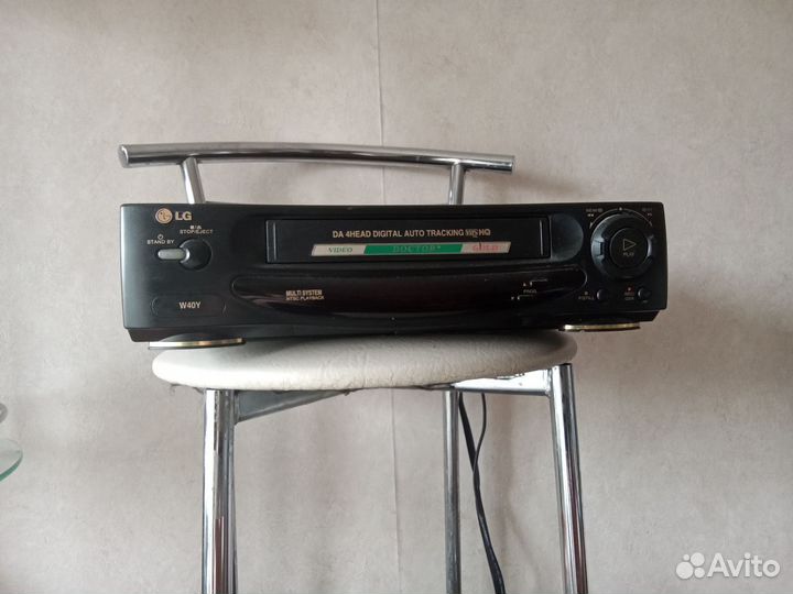 Видеомагнитофон lg w40Y
