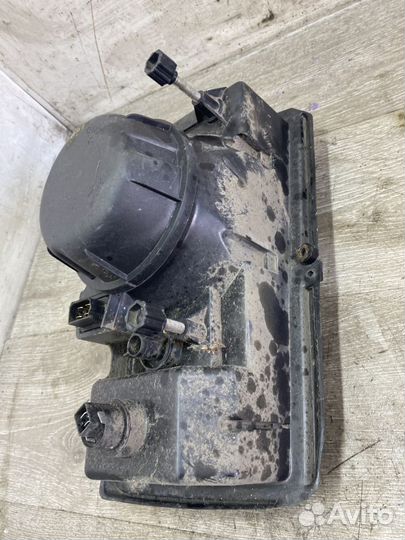 Фара правая ваз (LADA) 2107