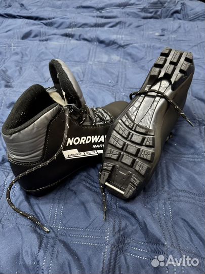 Лыжные ботинки nordway39р