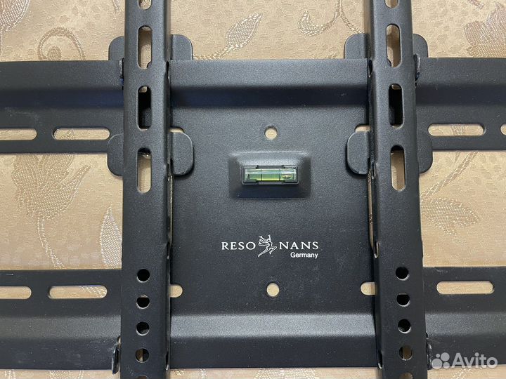 Крепление под телевизор