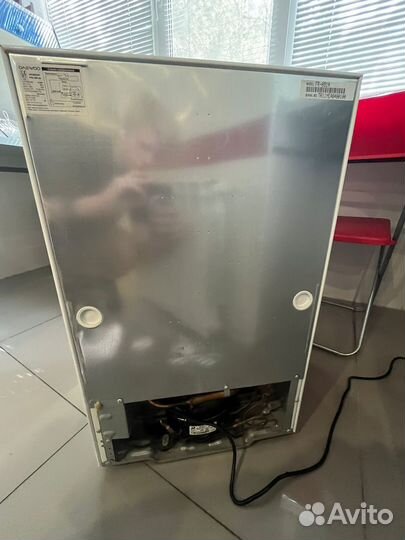 Холодильник бу маленький