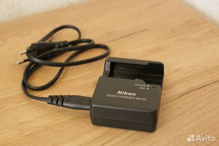 Зеркальный фотоаппарат Nikon D3000 Kit 18-55VR