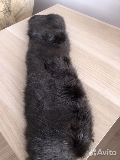 Воротник и манжеты,натуральный мех