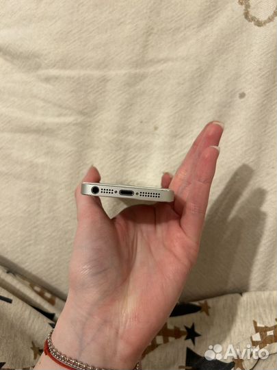 iPhone 5S, 16 ГБ