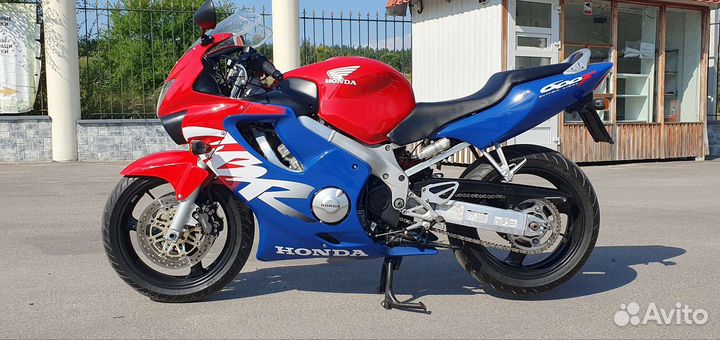 Honda CBR600F4