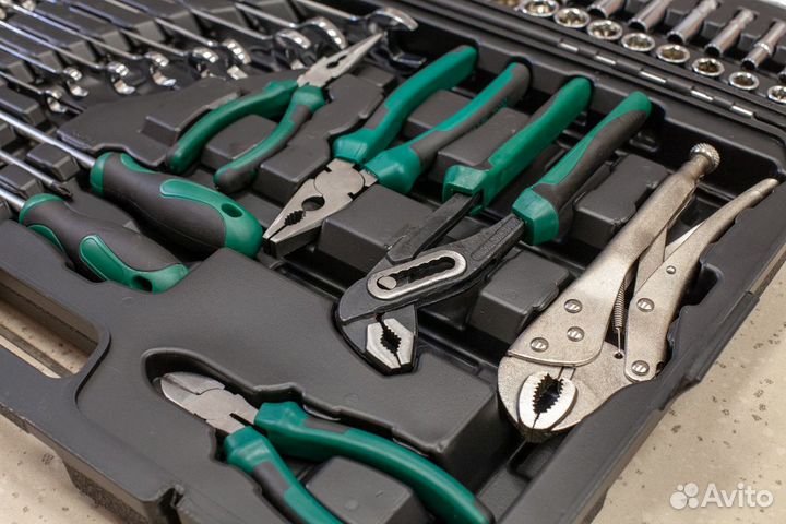 Набор инструментов SATA 131 предмет