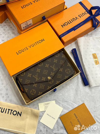 Клатч Louis Vuitton Felicie