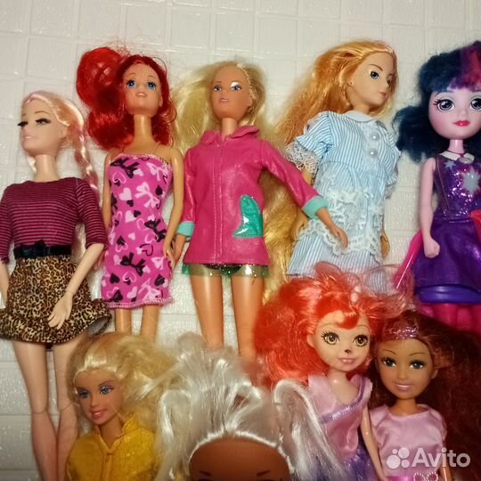 Куклы и игрушки разные пакетом