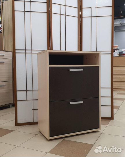 Обувница «Дели»