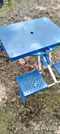 Складной туристический стол