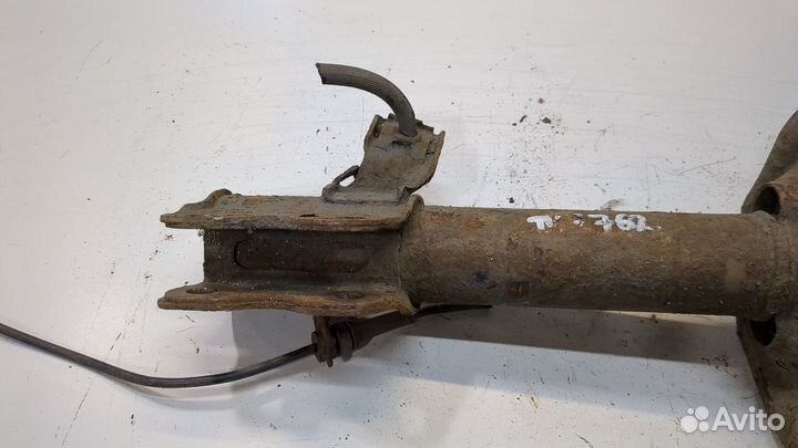 Амортизатор подвески Nissan X-Trail (T30), 2004